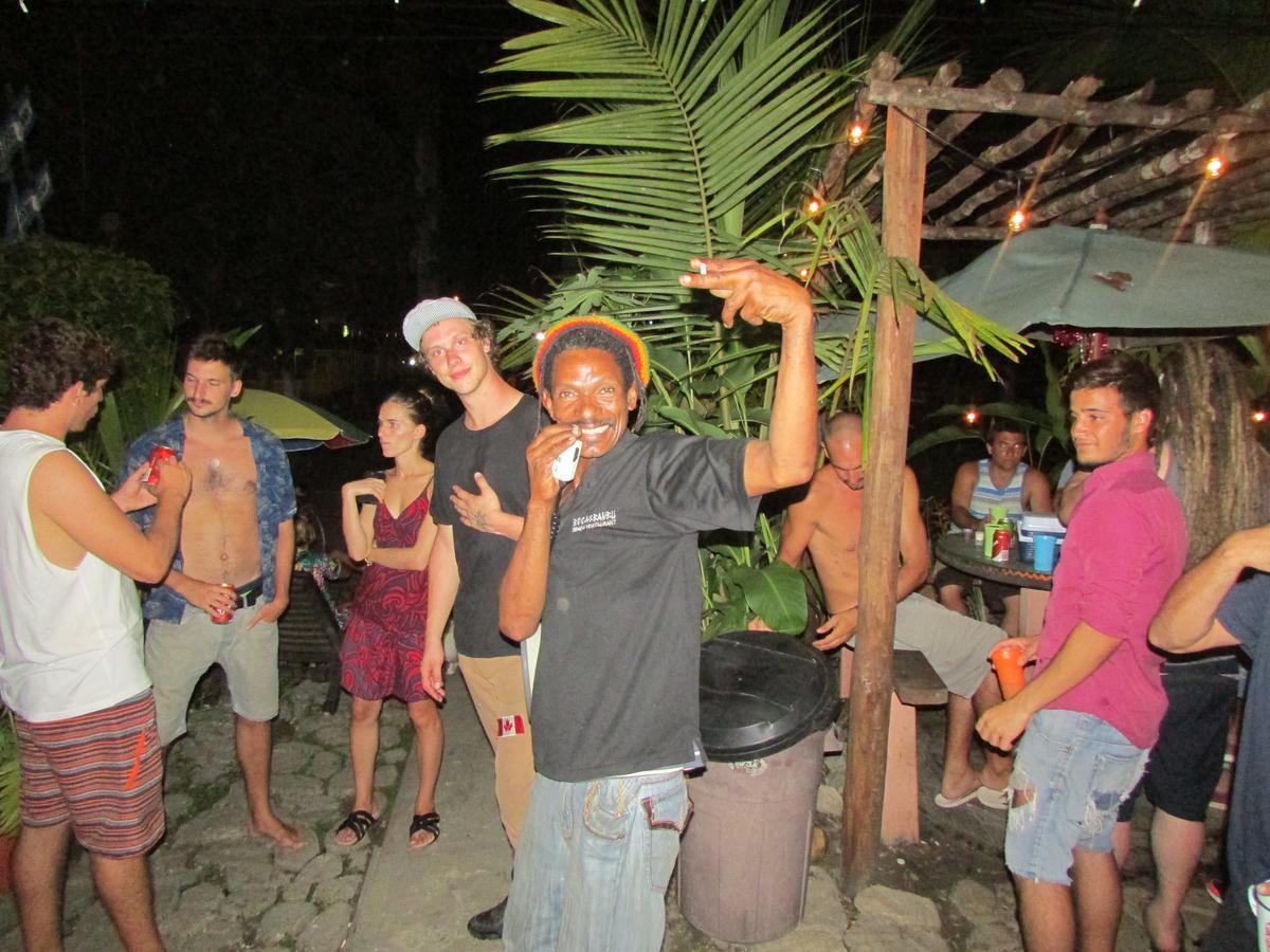 Coconut Hostel Bocas Town Екстер'єр фото