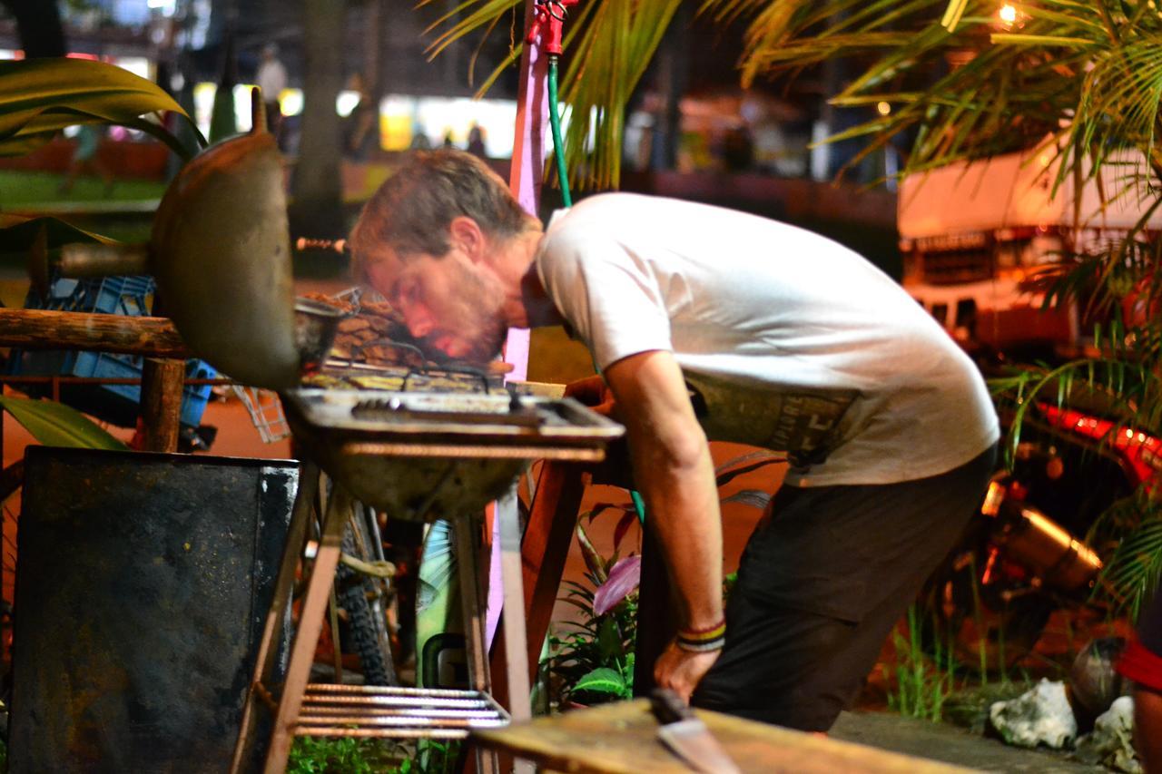 Coconut Hostel Bocas Town Екстер'єр фото